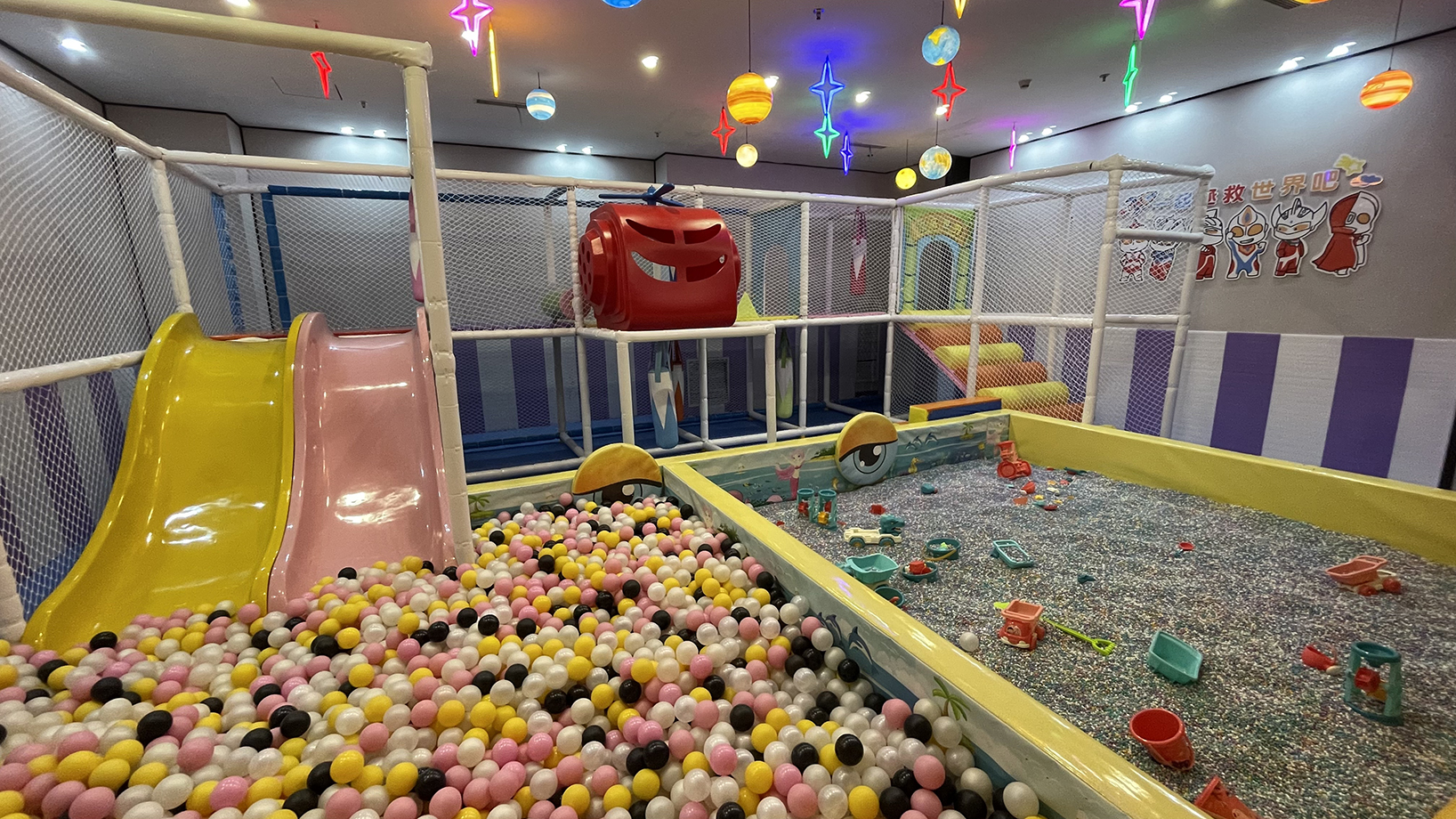 三楼免费儿童淘气堡 (5).jpg